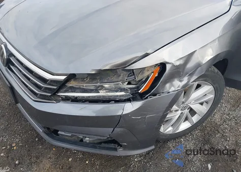 2018 Volkswagen Passat 2.0T Se from USA, damaged, VIN 1VWBA7A37JC042203